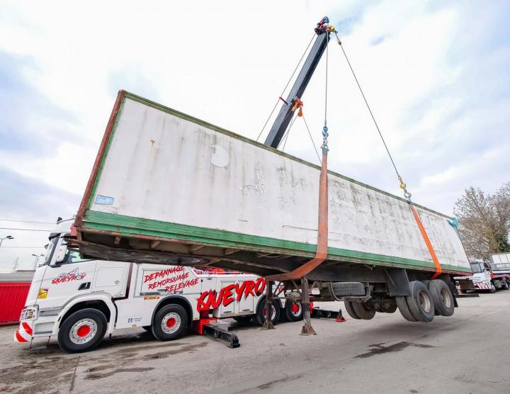 Service de remorquage de poids lourds Groslay